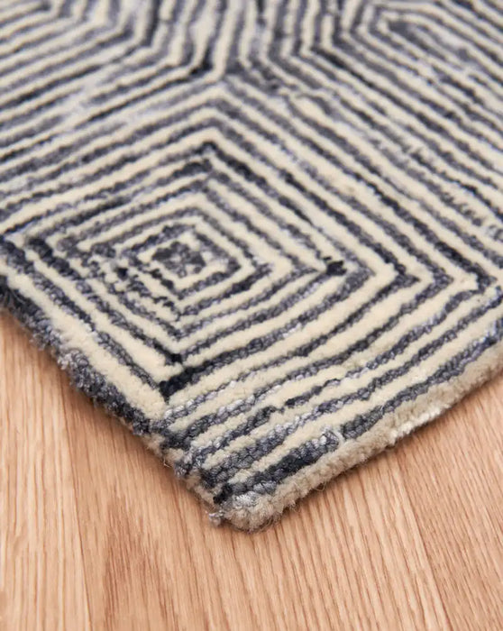 Asiatic camden black and white Black, Ivory Living Room Geometric Rug.