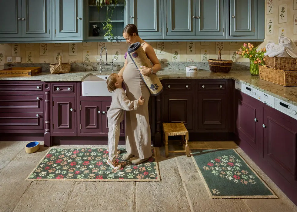 Hug Rug Washable Paws for Love Multi