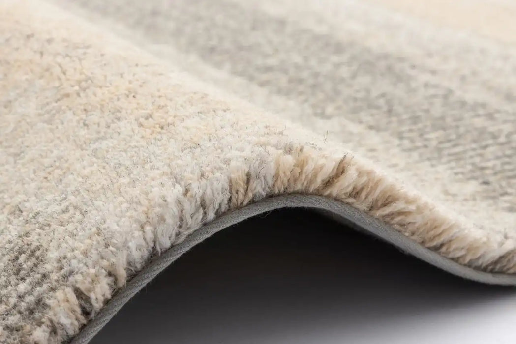 Agnella platinum elidu grey Grey, Beige Living Room Natural Fibre Rug.