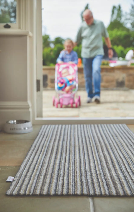 Plain Candies Hug Rug Plains Portland Stripe