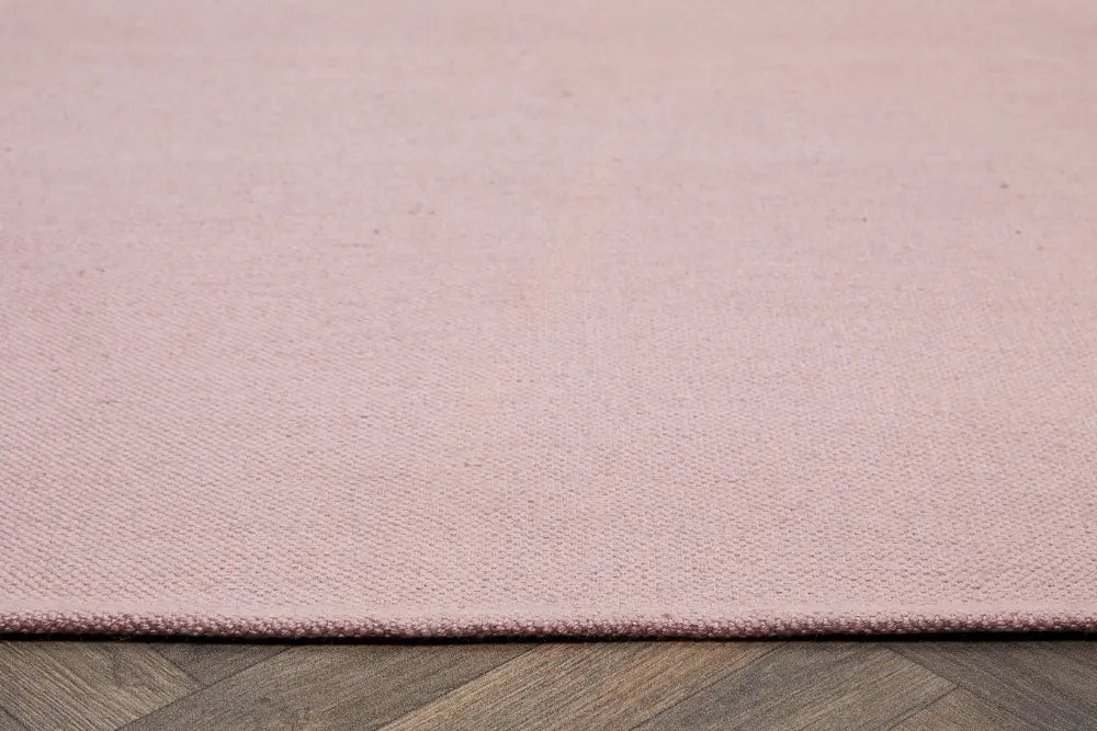Hug Woven Plain Rose Rug