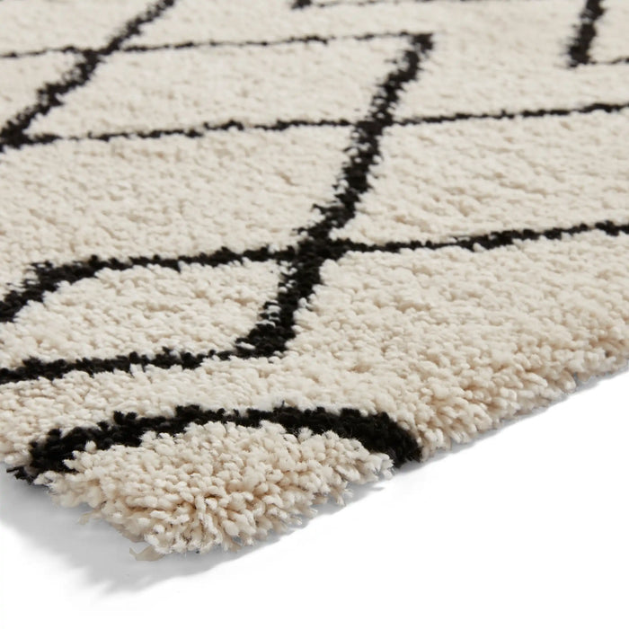 Think Rugs royal nomadic a638 white black Black, Ivory Living Room Shaggy Rug.