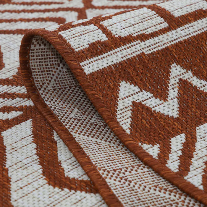 Habitat  Ruskin Rust Indoor / Outdoor