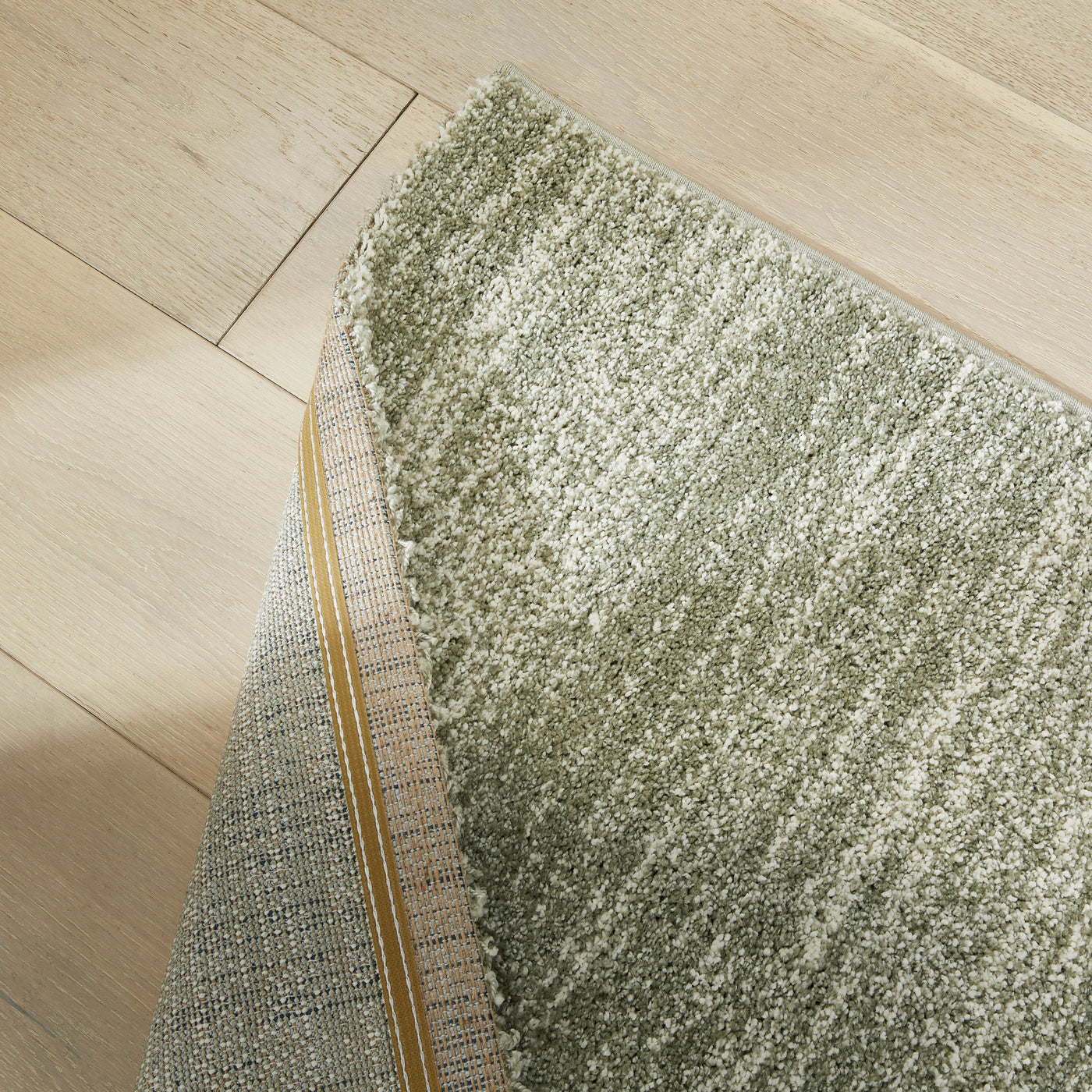 SOMERSET SOM101 Sage Green Rug — RugsDirect Online