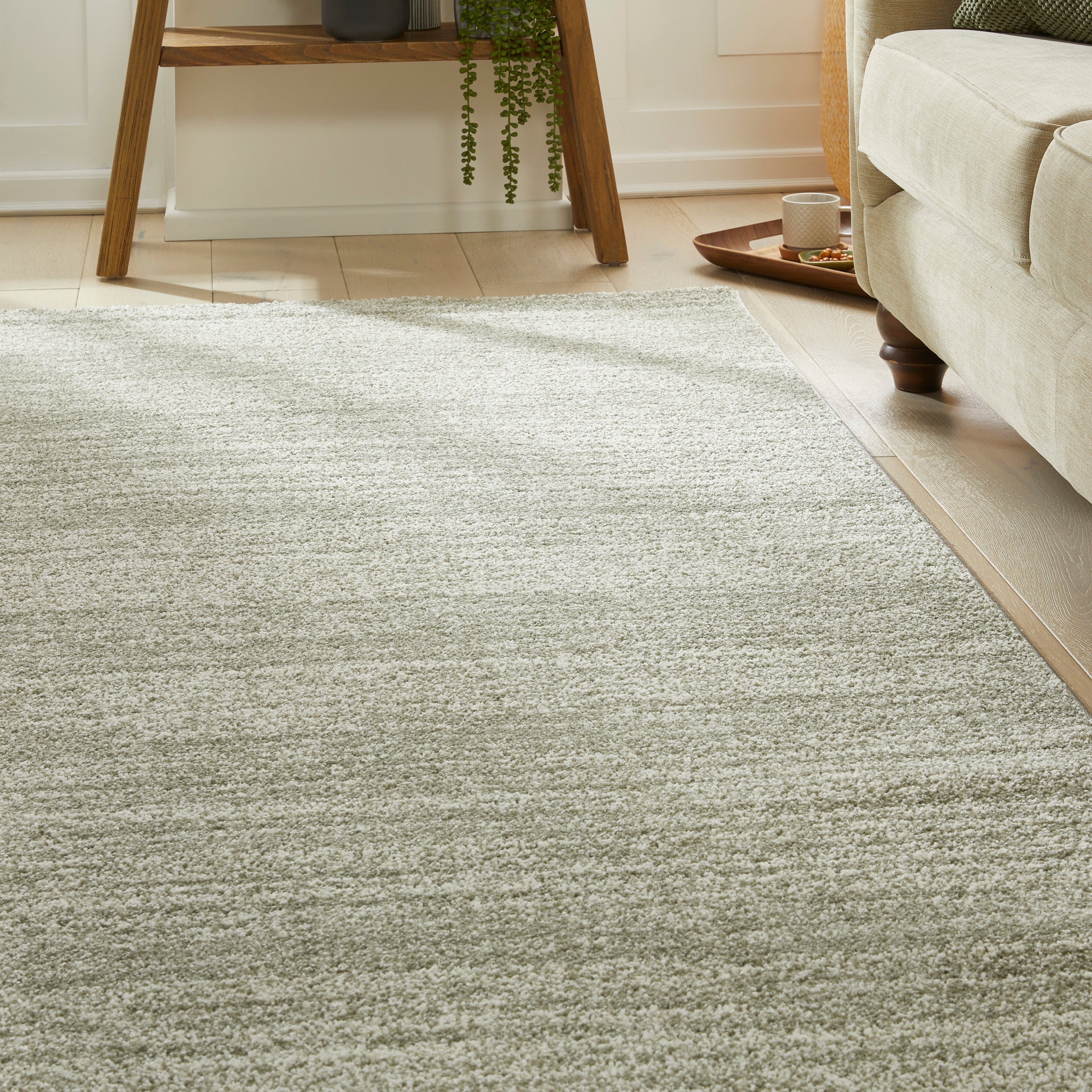 SOMERSET SOM101 Sage Green Rug — RugsDirect Online