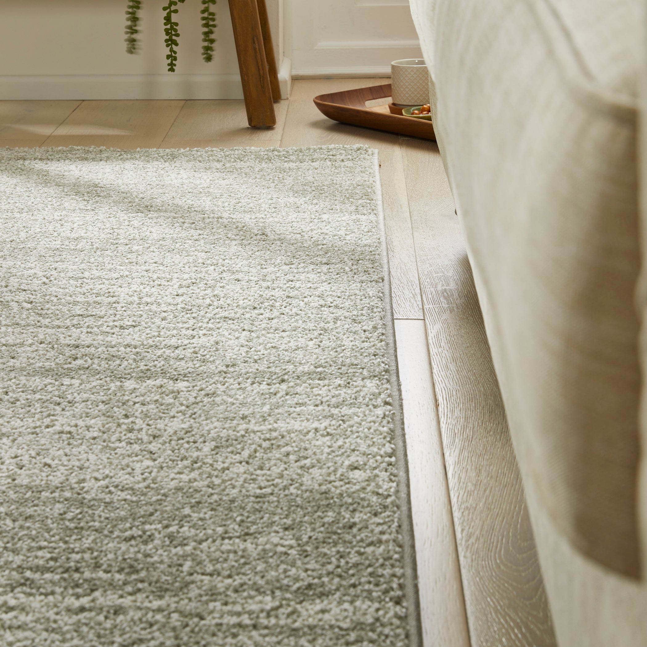 SOMERSET SOM101 Sage Green Rug — RugsDirect Online