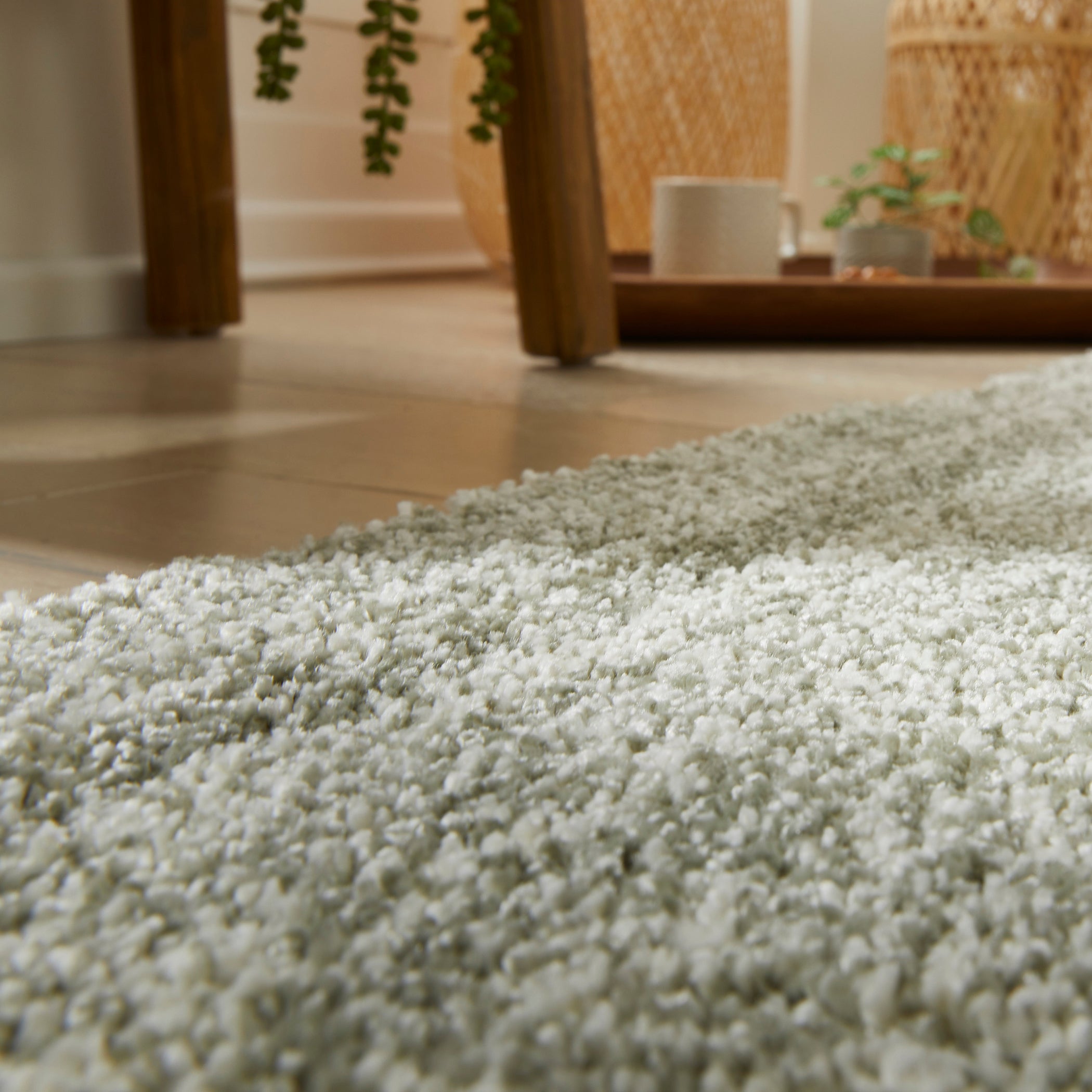 SOMERSET SOM101 Sage Green Rug — RugsDirect Online