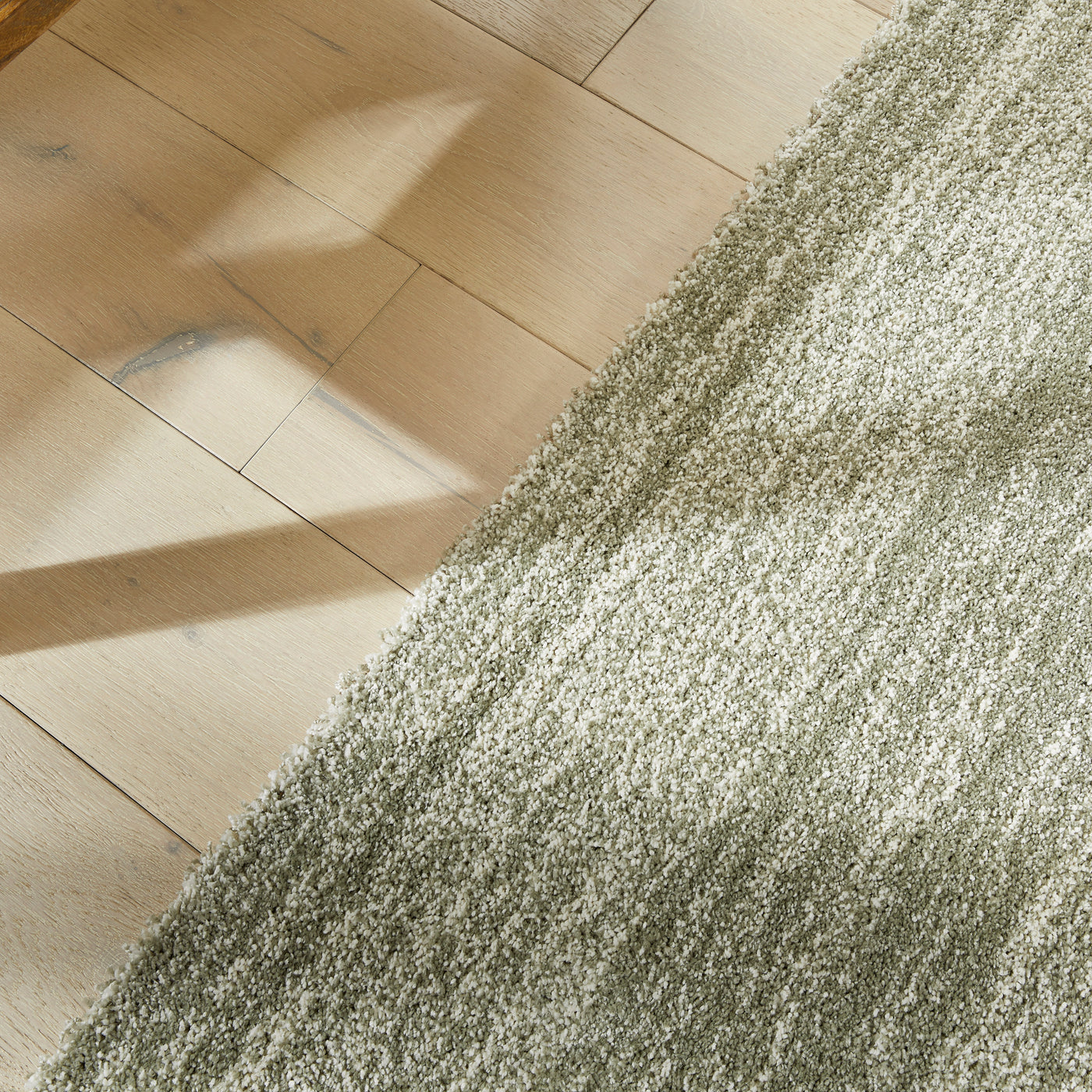 SOMERSET SOM101 Sage Green Rug — RugsDirect Online