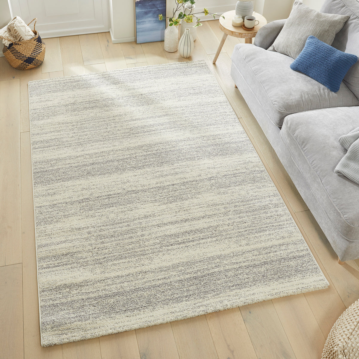 SOMERSET SOM101 White Grey Ivory Rug — RugsDirect Online