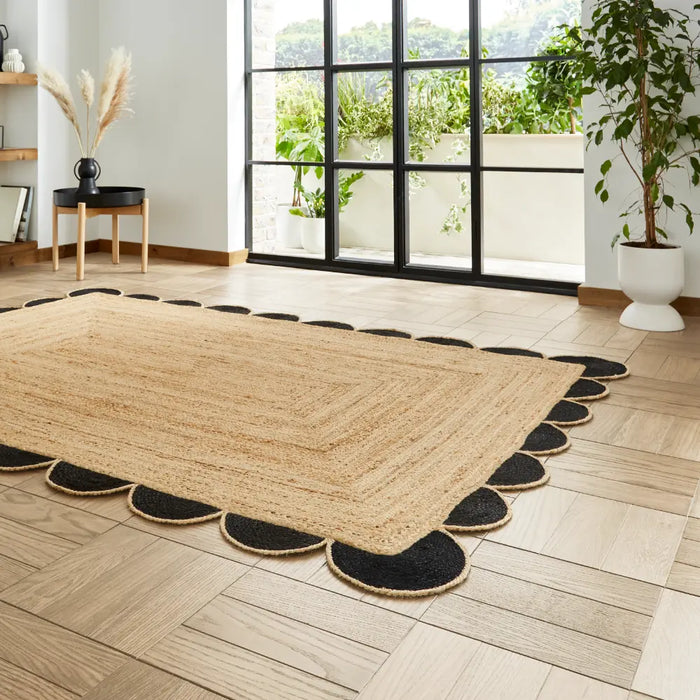 Savannah Jute Scallop Black Natural Rug