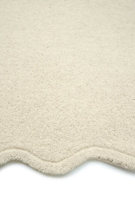 Scalloped Elsie Cream