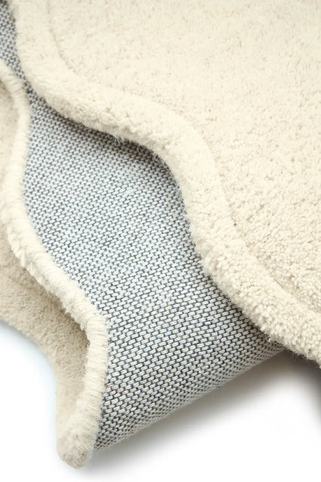 Scalloped Elsie Cream