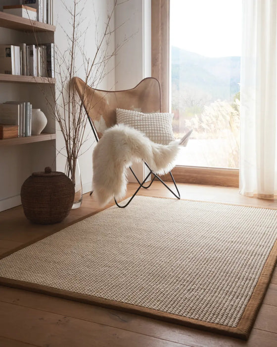 Sisal Boucle Natural/Mocha Border