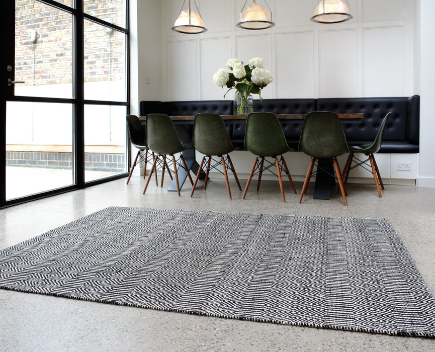 Asiatic sloan black Black Living Room Striped Rug.