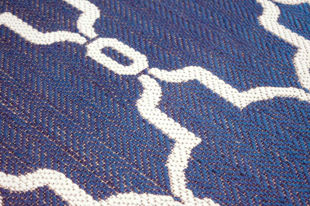 Rug Style terrace outdoor spanish tile blue Blue Living Room Geometric Rug.