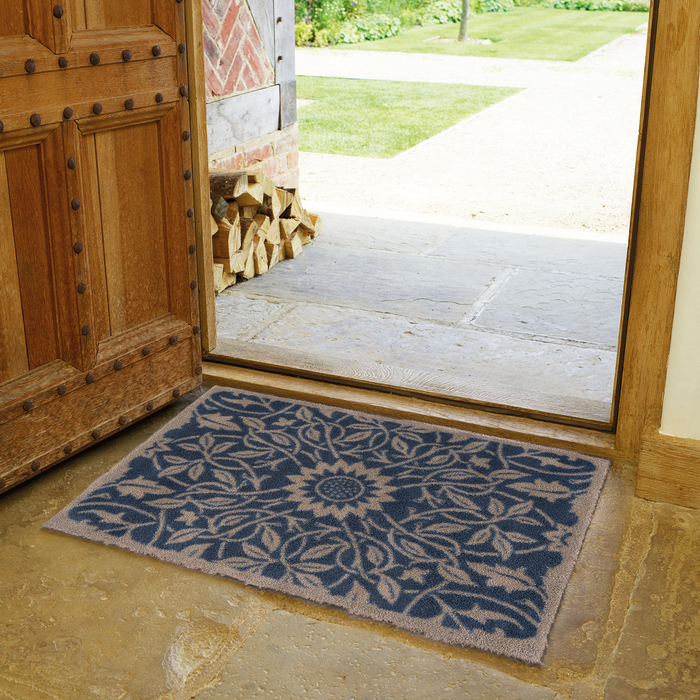 Morris & Co St James Ceiling - Brown Rug