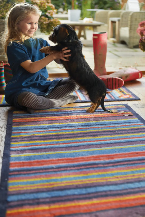 Patterned Hug Rug Stripe 85