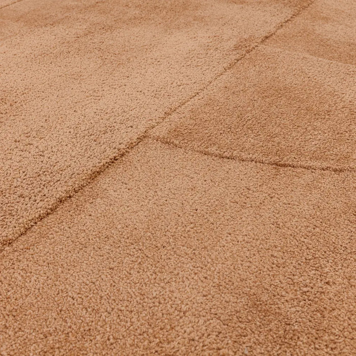 Tova Clay