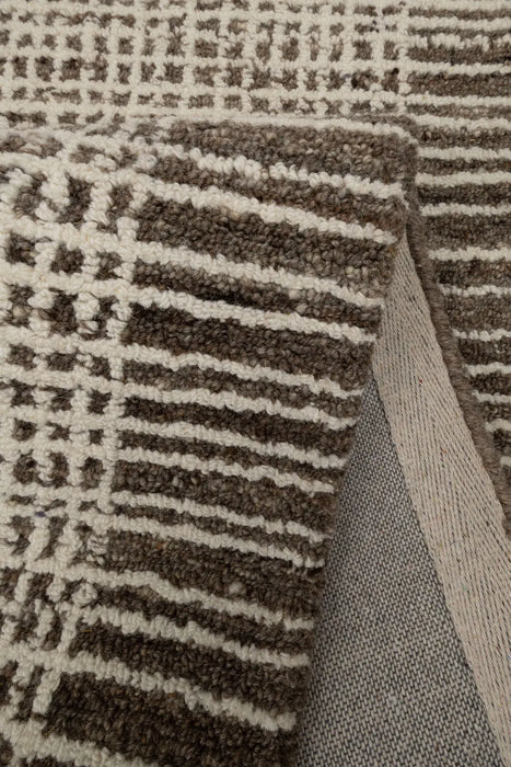 Lattice BROWN