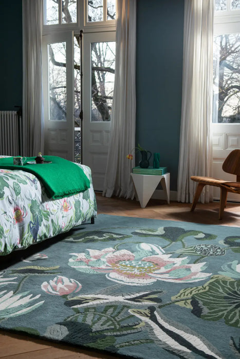 Waterlily Wedgwood -Midnight Pond 038608 Rug