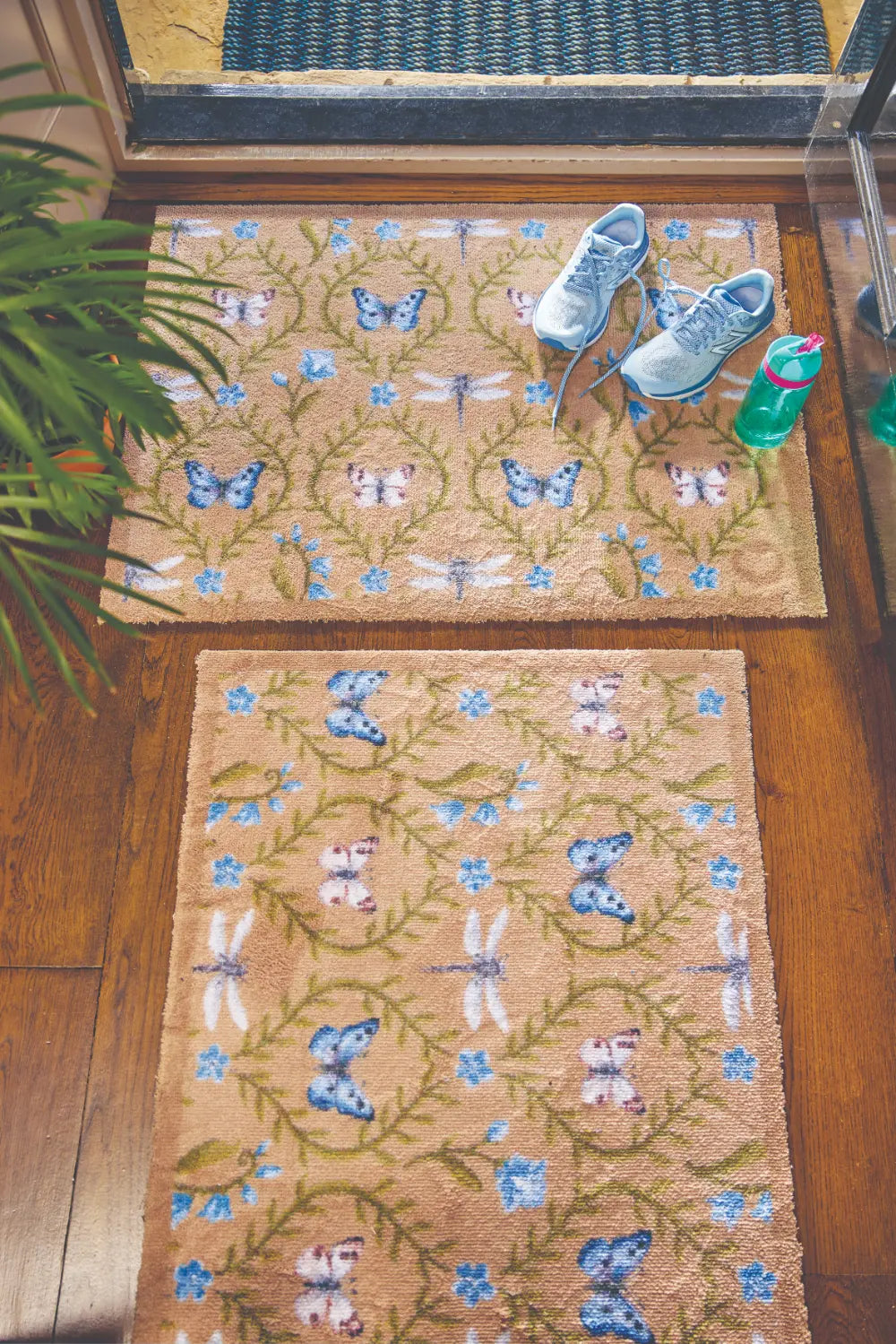 Patterned Hug Rug Wild Meadow Multicoloured Rug — RugsDirect Online