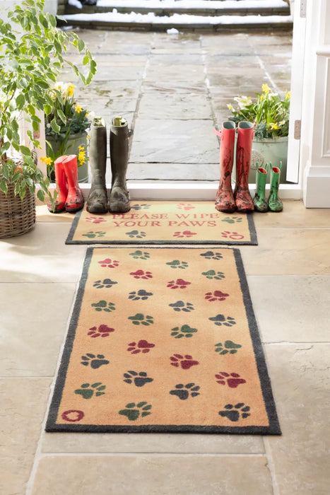 Hug Rug Washable Wipe Your Paws Beige Multi