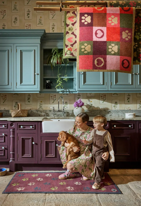 Hug Rug Washable Wipe Your Paws Burgundy Multi