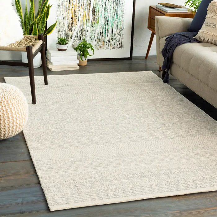 Vaniya Hand-Tufted Global Wool Grey Rug