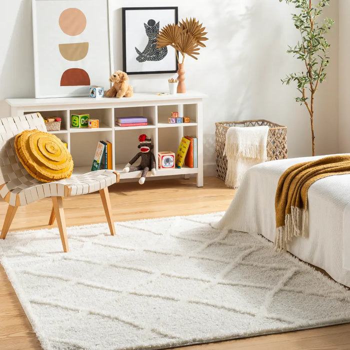 Sumaya Shaggy Modern Plush Pile Cream Rug