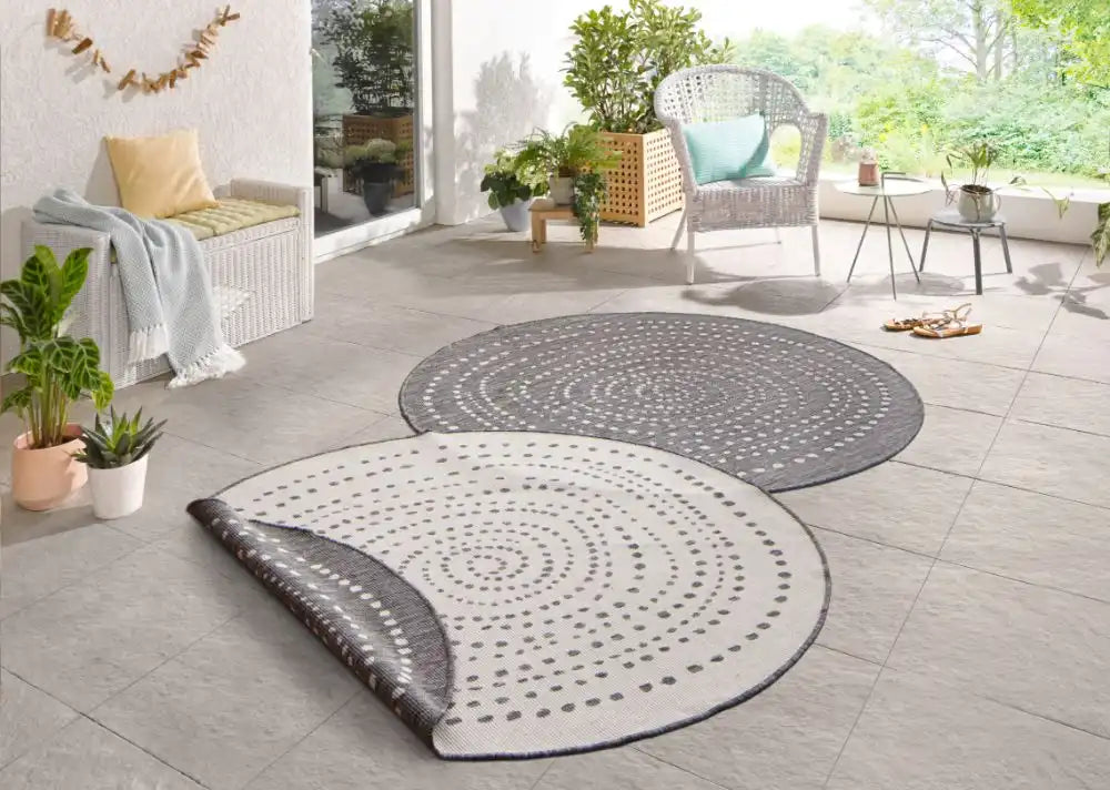 Twin Reversible Circles Indoor Outdoor 103112 Grey Cream Rug