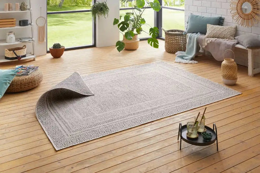 Lucy Lauren 2 pops double sided indoor outdoor 104253 black Black, Ivory Living Room Flat Weave Rug.