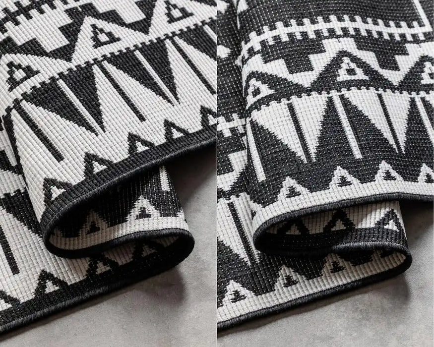 Elle Decoration gemini 106019 black Black, Ivory Outdoor  Geometric Rug.