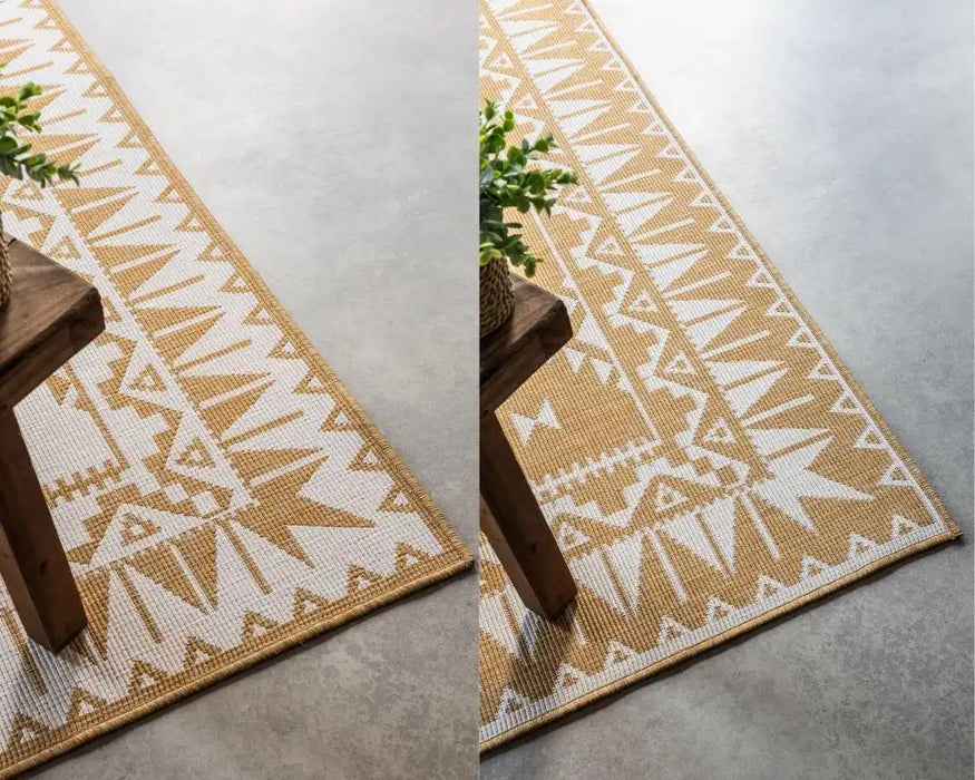 Elle Decoration gemini 106022 ochre Yellow, Ivory Outdoor  Geometric Rug.
