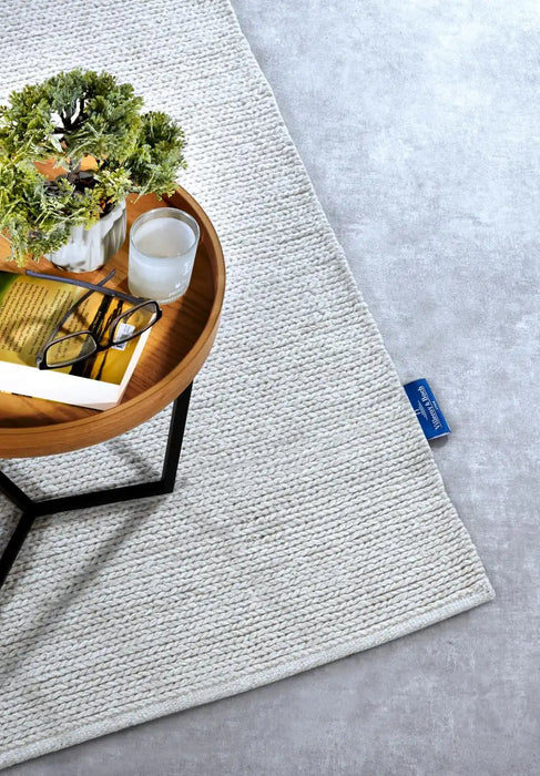 Villeroy and Boch kollektion 1748 106048 white Ivory Living Room Wool Rug.