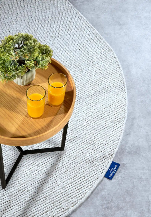 Villeroy and Boch kollektion 1748 106048 white Ivory Living Room Wool Rug.