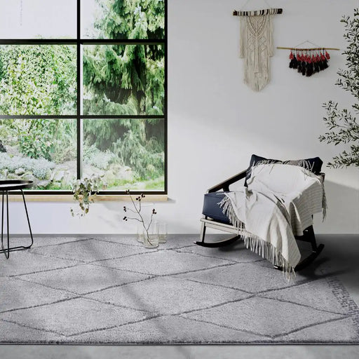 Elle Decoration elle gallery 106082 light grey Grey Living Room Geometric Rug.