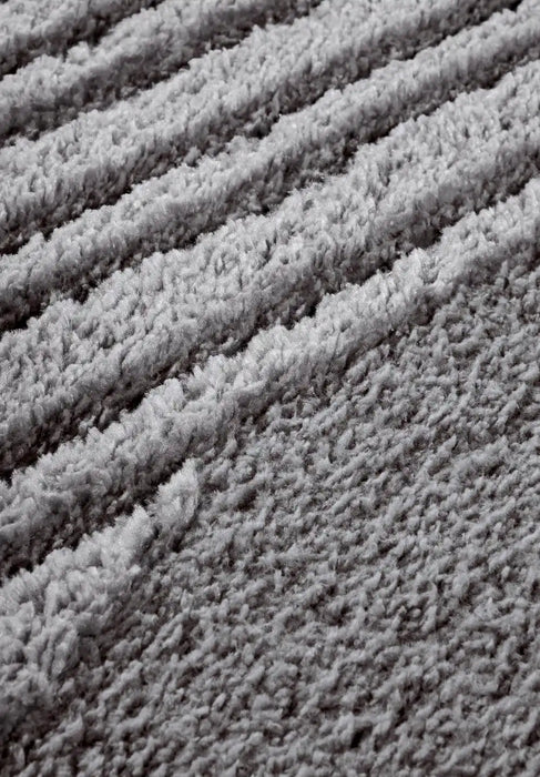 Elle Decoration elle gallery 106088 light grey Grey Living Room Geometric Rug.