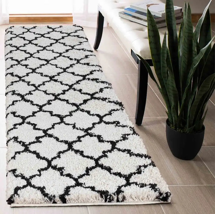 Serdim Rugs marrakesh 520 trellis stone Black, Ivory, Cream Living Room Geometric Rug.