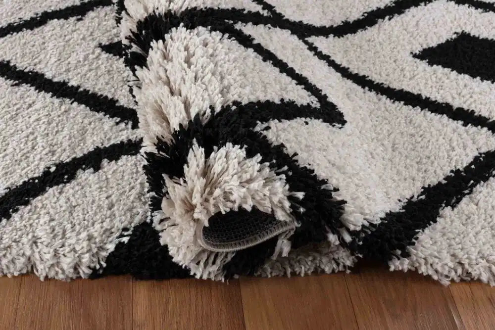 Serdim Rugs marrakesh 530 distorted checkered stone Black, Ivory, Cream Living Room Geometric Rug.