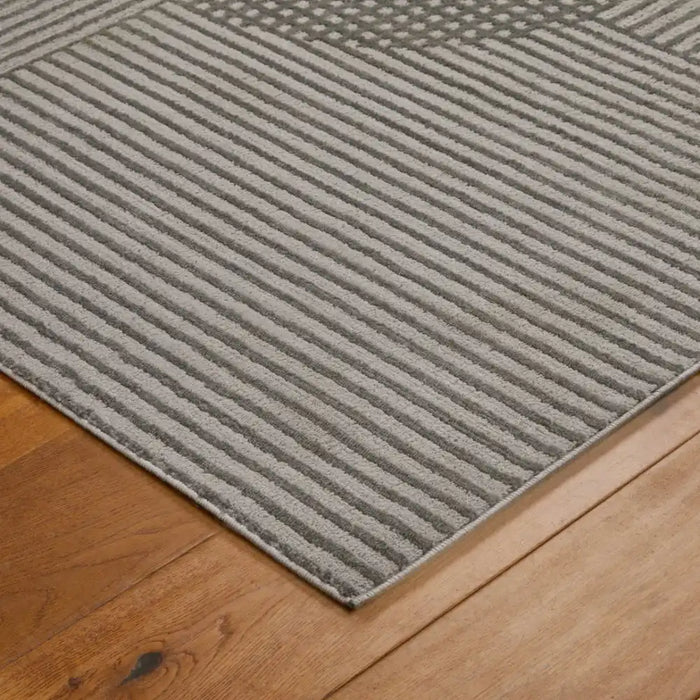 Oriental Weavers manhattan ow 8120 h grey Grey Living Room Geometric Rug.
