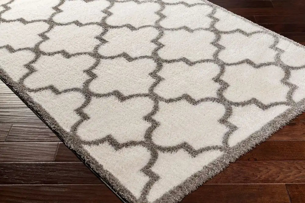 Surya marina arabella 2314 cream Grey, Cream Living Room Shaggy Rug.