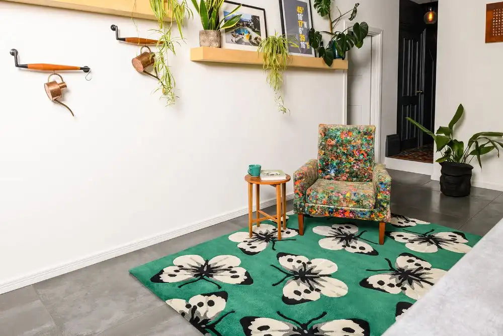 Woven Edge natural world butterfly Green, Ivory, Multicoloured Living Room Wool Rug.