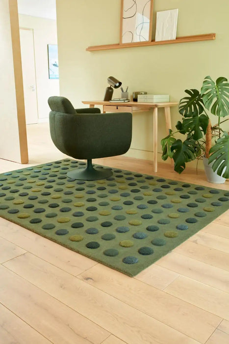 Asiatic dotty green Green Living Room Wool Rug.
