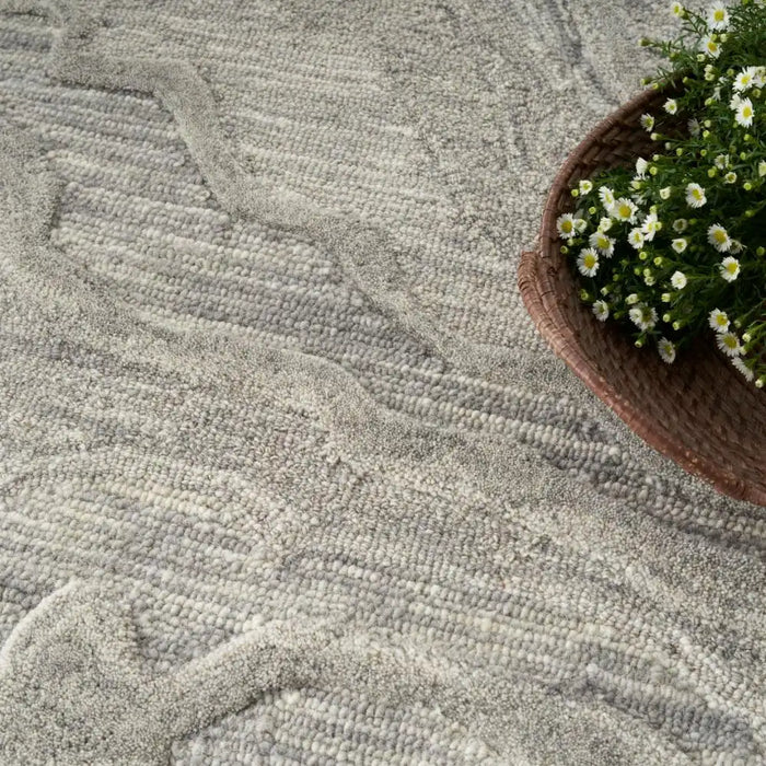 Nourison graceful gru01 grey Grey Living Room Wool Rug.