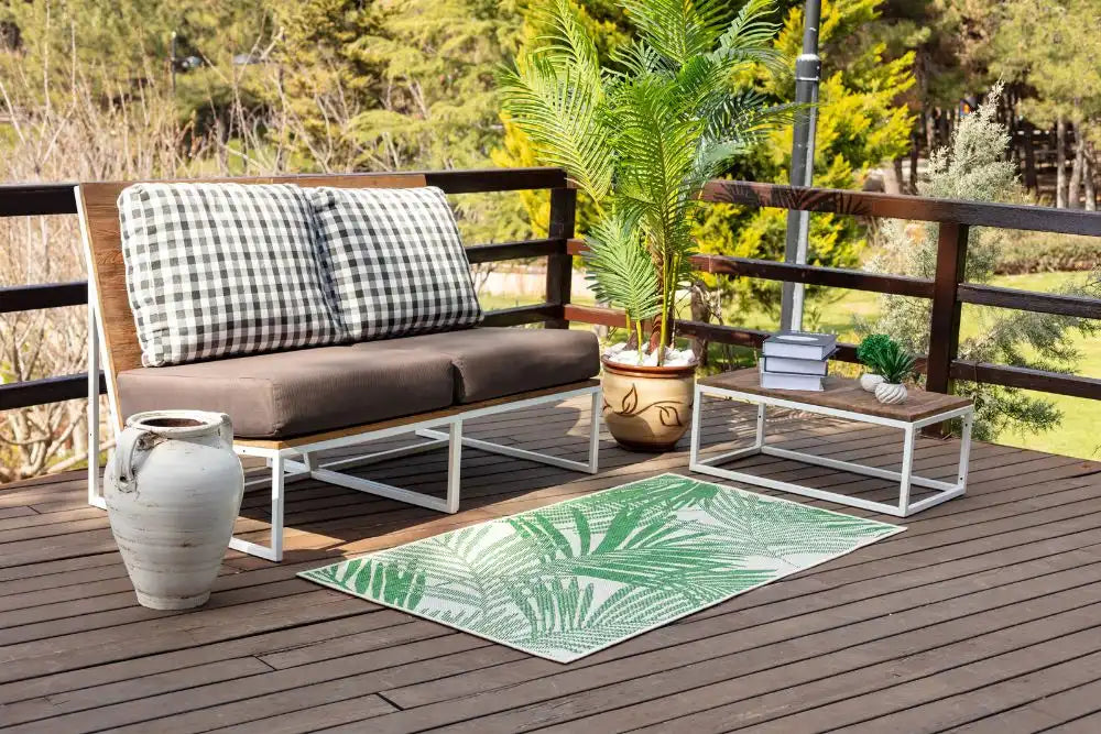 Surya rvl lennie 2359 green Green Living Room Flat Weave Rug.