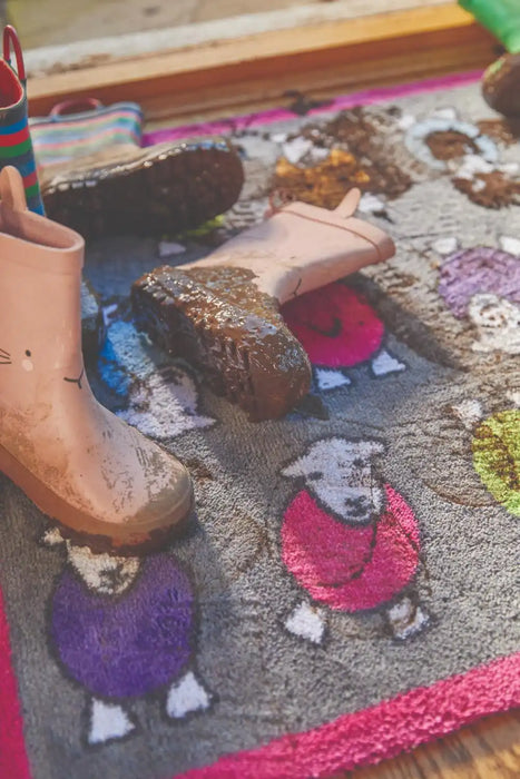 Hug Rug herdy marra herdy pink Multicoloured, Pink Outdoor  Washable Rug.