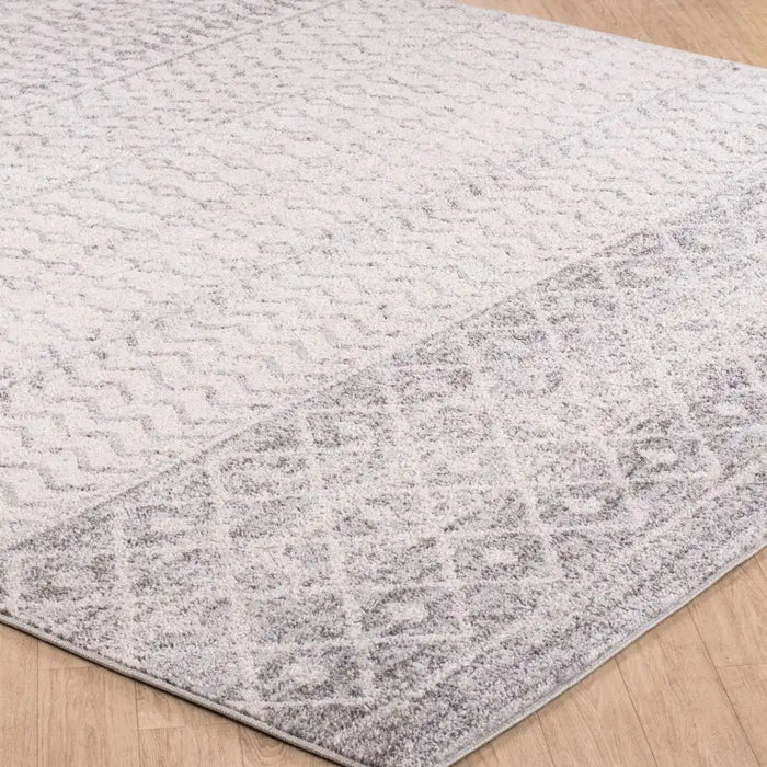Surya elz mila 2308 grey Grey Living Room Geometric Rug.