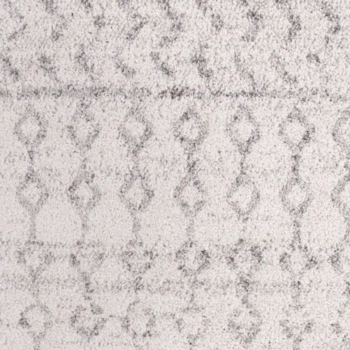 Surya elz mila 2308 grey Grey Living Room Geometric Rug.
