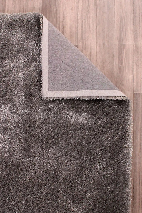 HMC whisper hmc silver Grey Living Room Shaggy Rug.