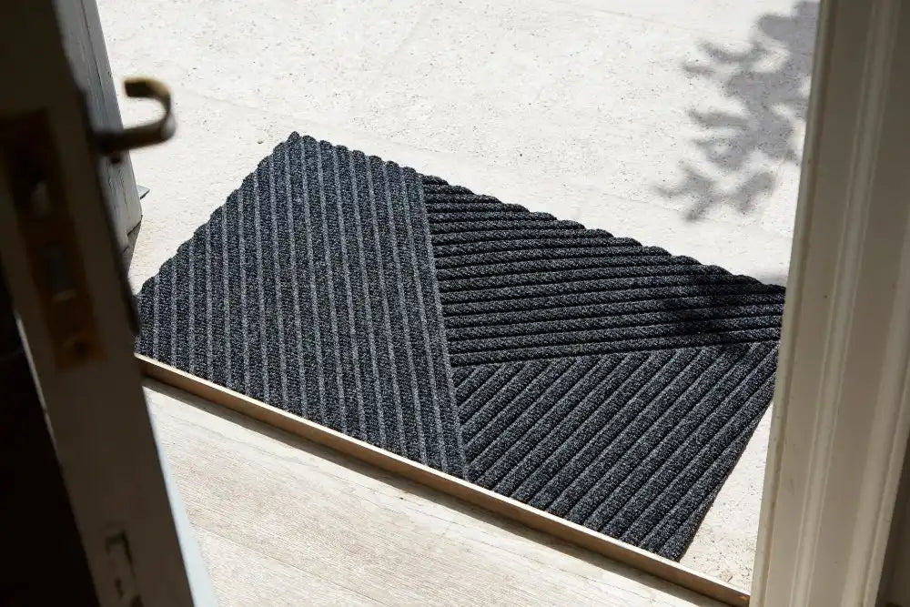 Turtle Mat dune sculpted scraper stripes dark grey Grey Outdoor  Geometric Rug.
